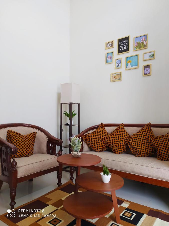 Alysahouse - 2 Bedrooms, Dekat Jtp3 บาตู ภายนอก รูปภาพ