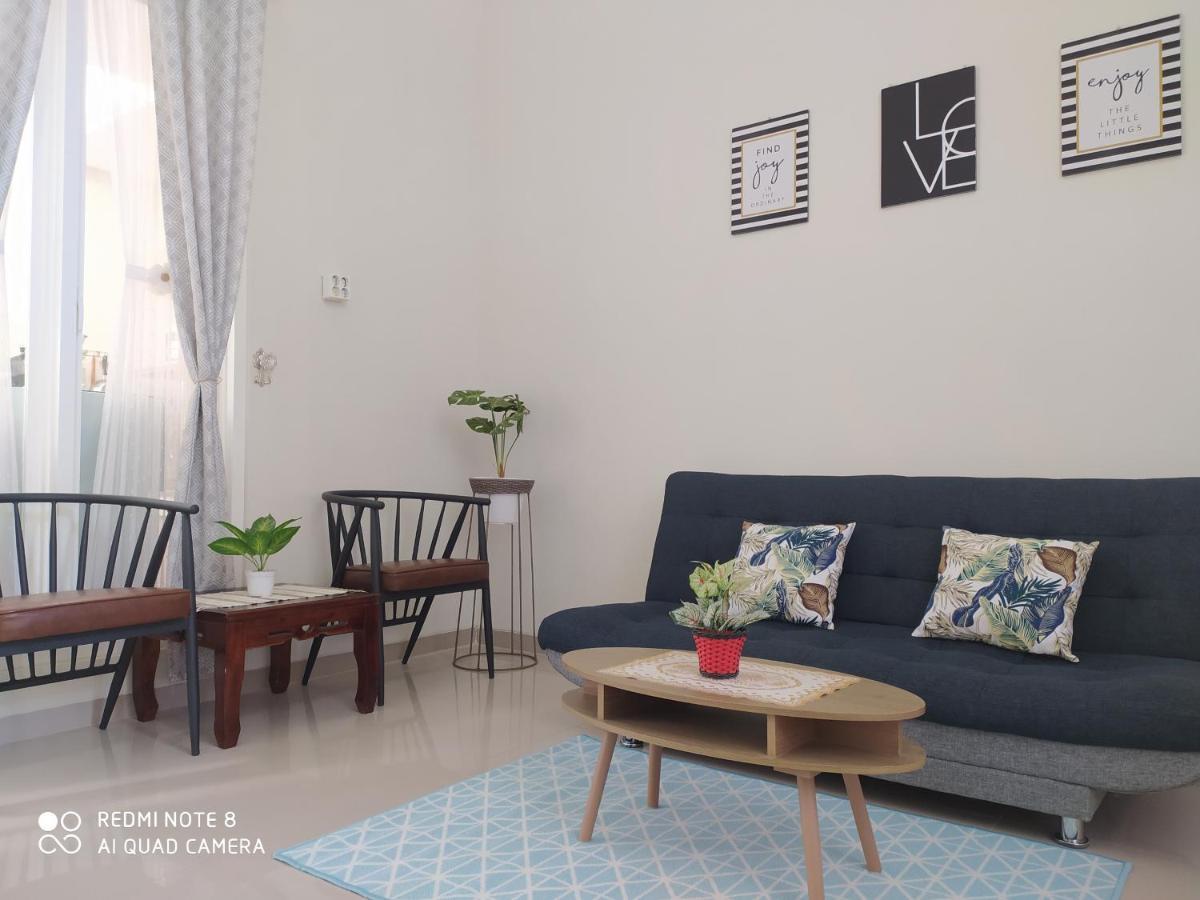 Alysahouse - 2 Bedrooms, Dekat Jtp3 บาตู ภายนอก รูปภาพ